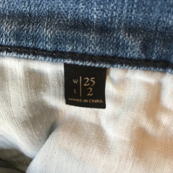 Abercrombie & Fitch Shorts Womens Size 25 Denim Distressed Cotton Blend Cut Off - Picture 8 of 14